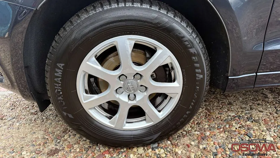 AUDI Q5 -