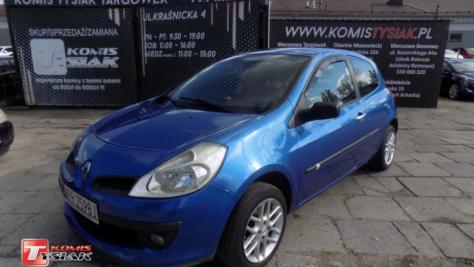RENAULT Clio -