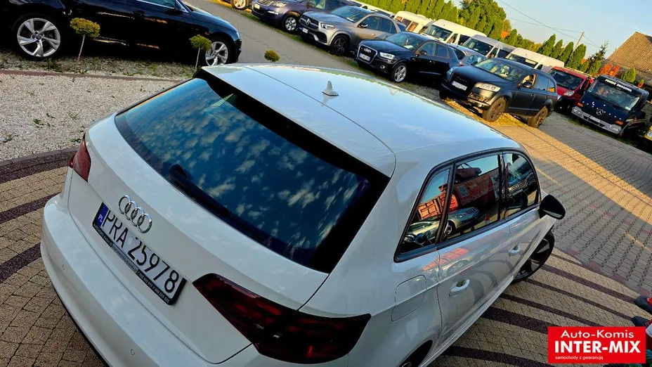 AUDI A3 Sportback -