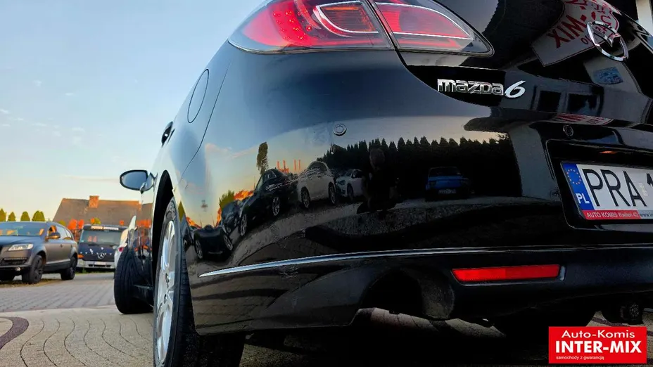 MAZDA 6 -