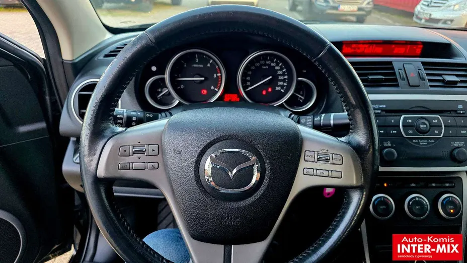 MAZDA 6 -