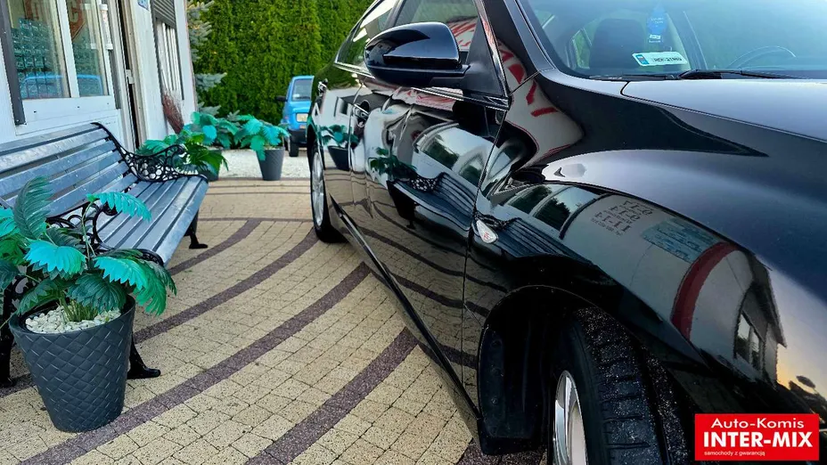 MAZDA 6 -