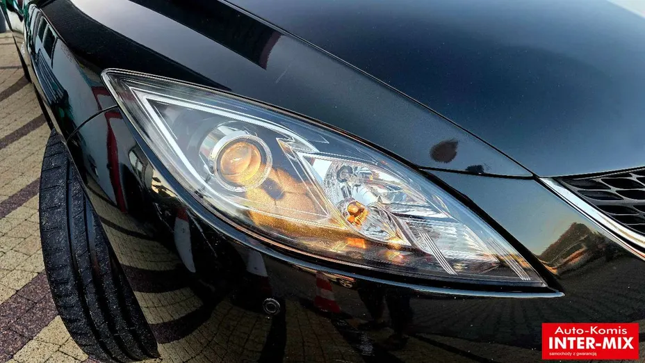 MAZDA 6 -