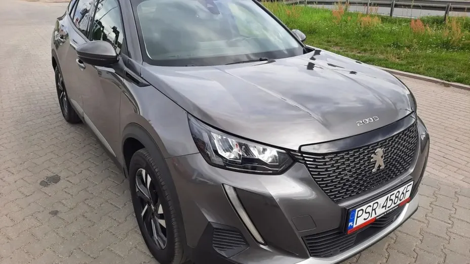PEUGEOT 2008 -