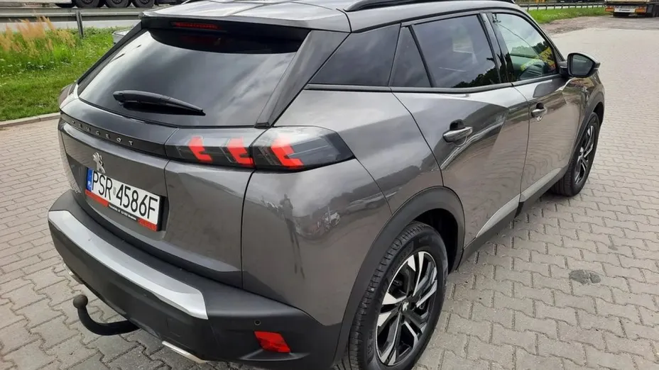 PEUGEOT 2008 -