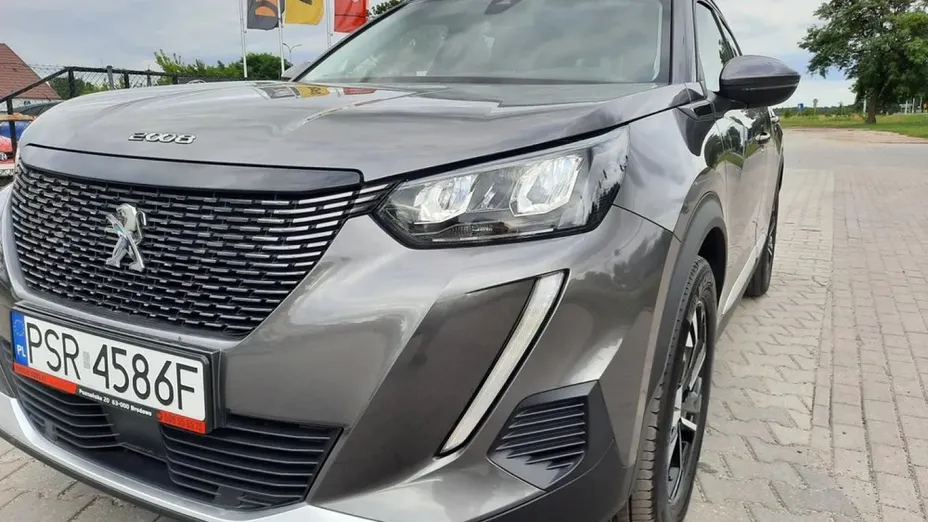 PEUGEOT 2008 -