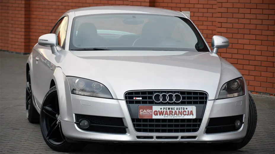 AUDI TT -
