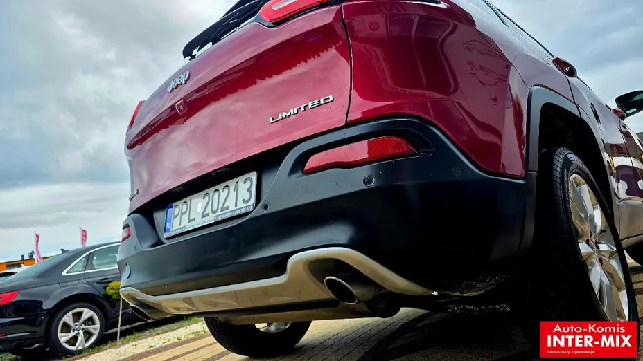 JEEP Cherokee -