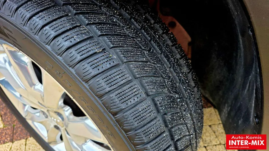JEEP Cherokee -