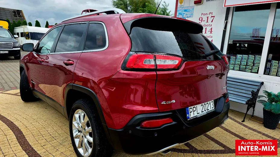 JEEP Cherokee -