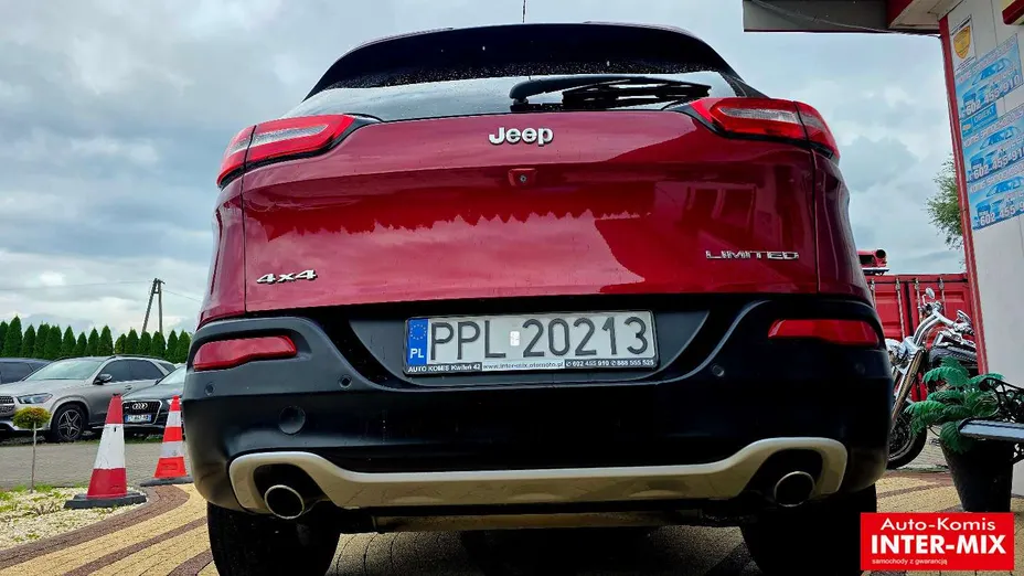 JEEP Cherokee -