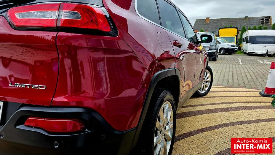 JEEP Cherokee -