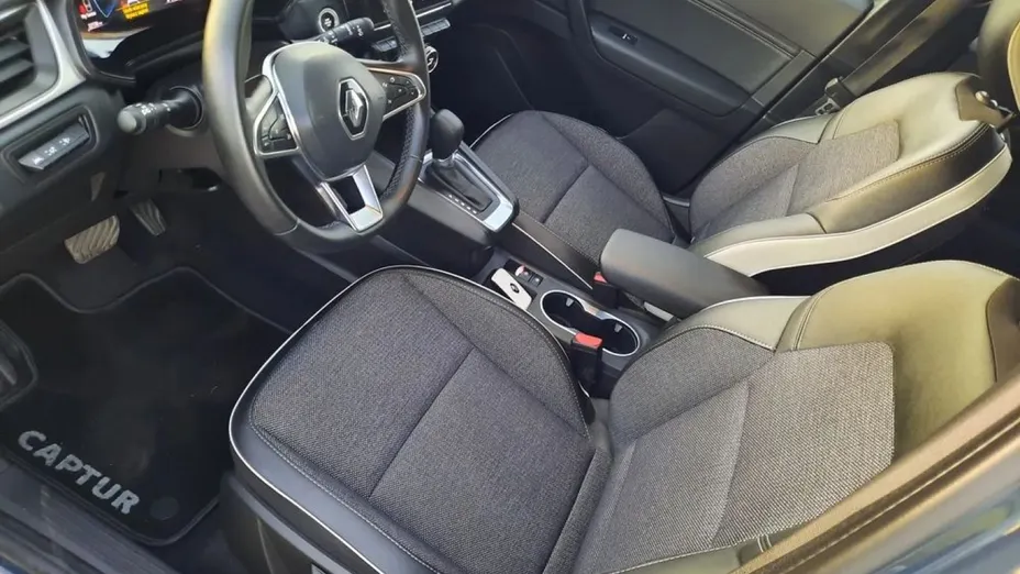 RENAULT Captur -