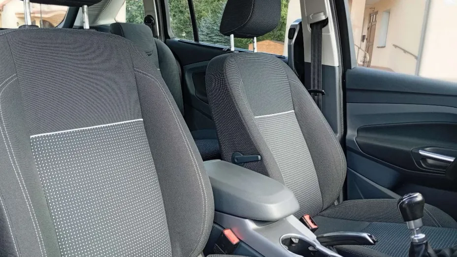 FORD C-MAX -