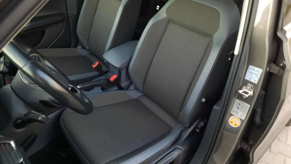 VOLKSWAGEN T-Cross -