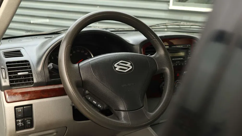 SUZUKI Grand Vitara -