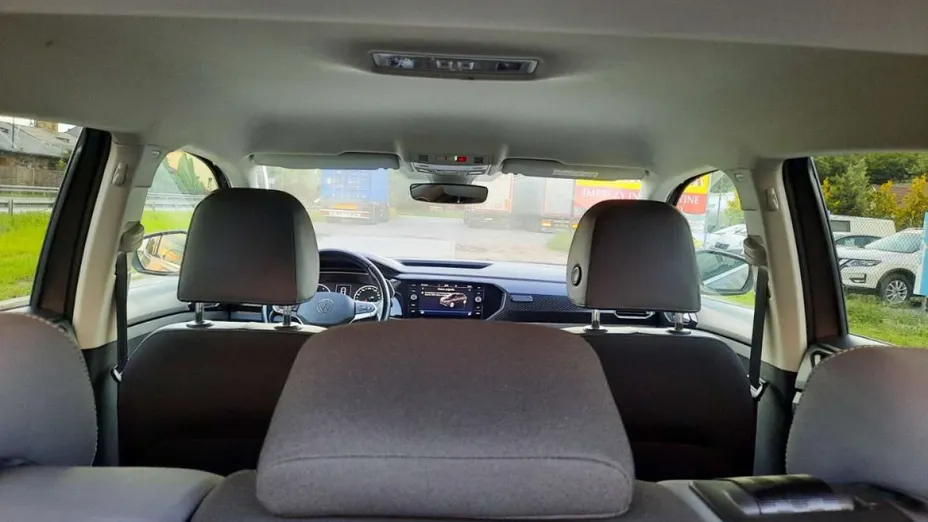 VOLKSWAGEN T-Cross -