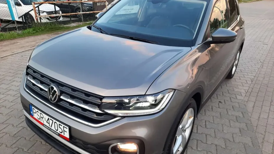 VOLKSWAGEN T-Cross -