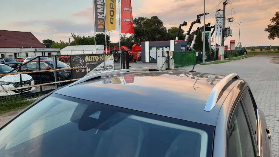 VOLKSWAGEN T-Cross -