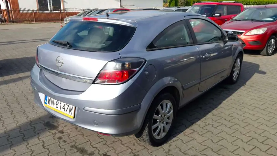 OPEL Astra -