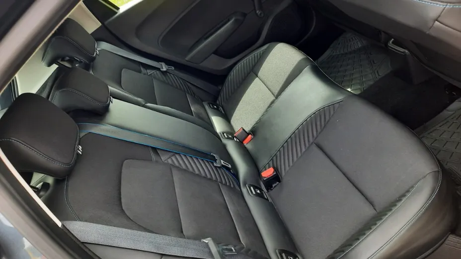 RENAULT Clio -