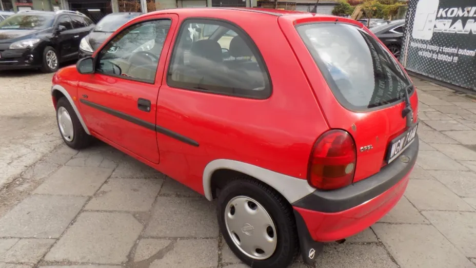 OPEL Corsa -
