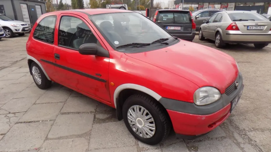 OPEL Corsa -