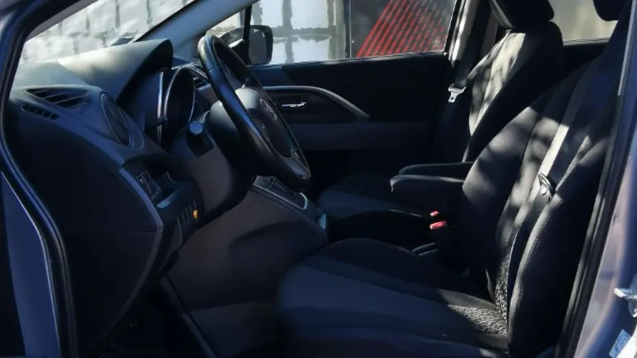 MAZDA 5 -