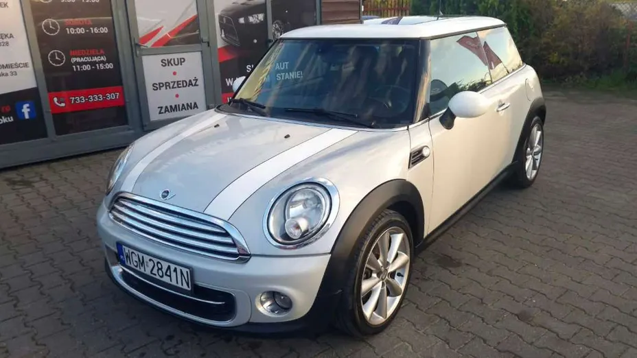 MINI Cooper -