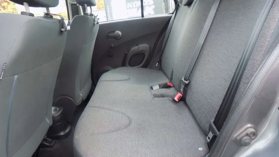 NISSAN Micra -