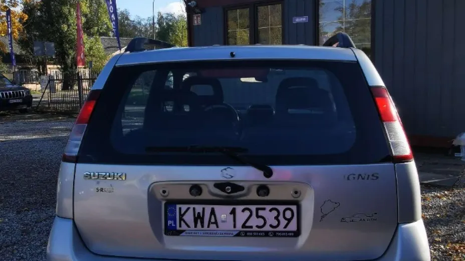 SUZUKI Ignis -