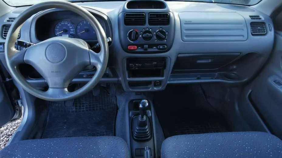 SUZUKI Ignis -