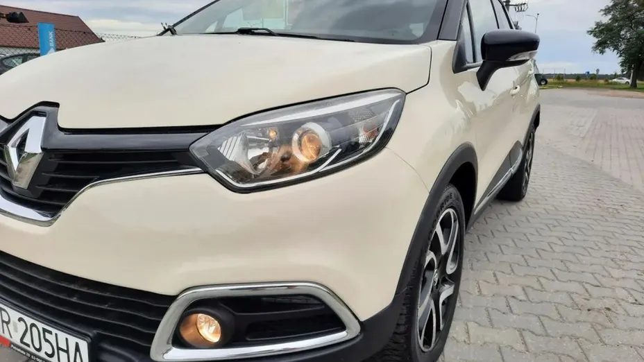 RENAULT Captur -