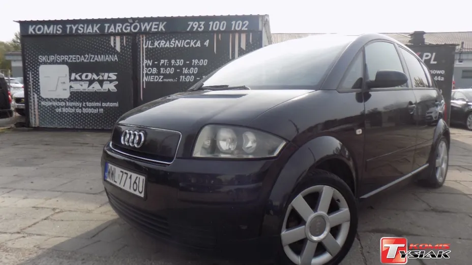 AUDI A2 -