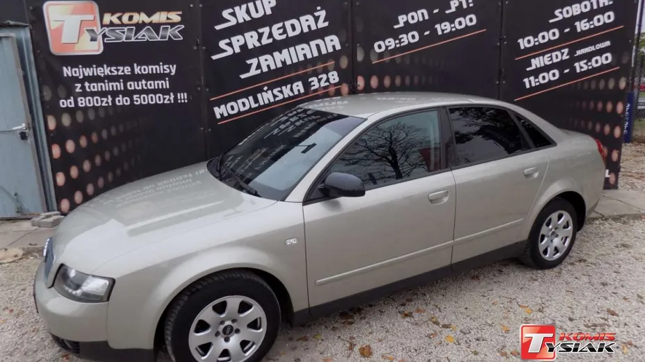AUDI A4 -