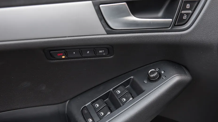AUDI Q5 -