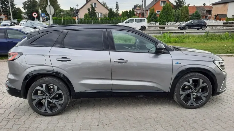 RENAULT Austral -