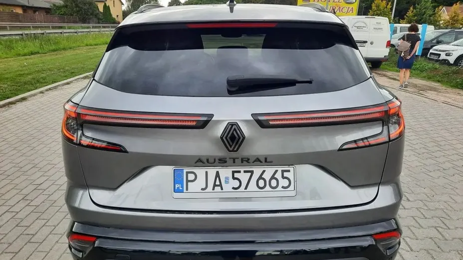 RENAULT Austral -