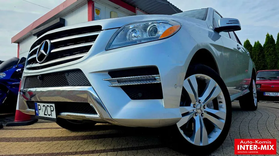 MERCEDES-BENZ ML -