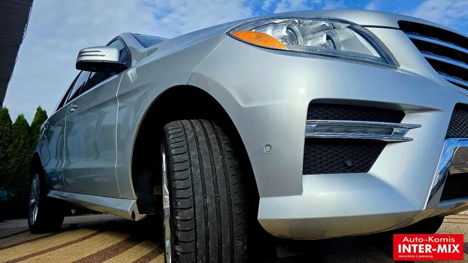 MERCEDES-BENZ ML -