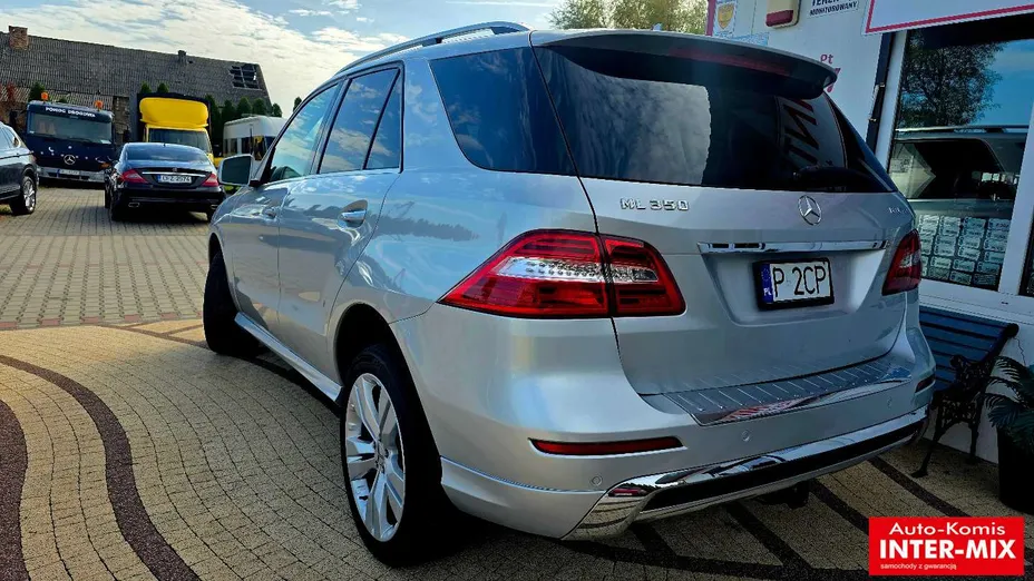 MERCEDES-BENZ ML -