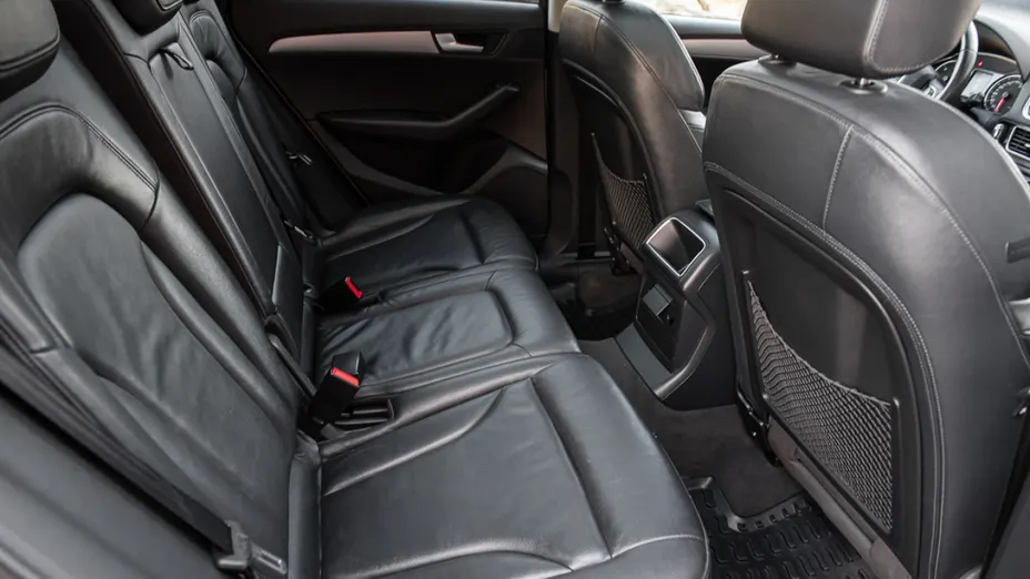 AUDI Q5 -