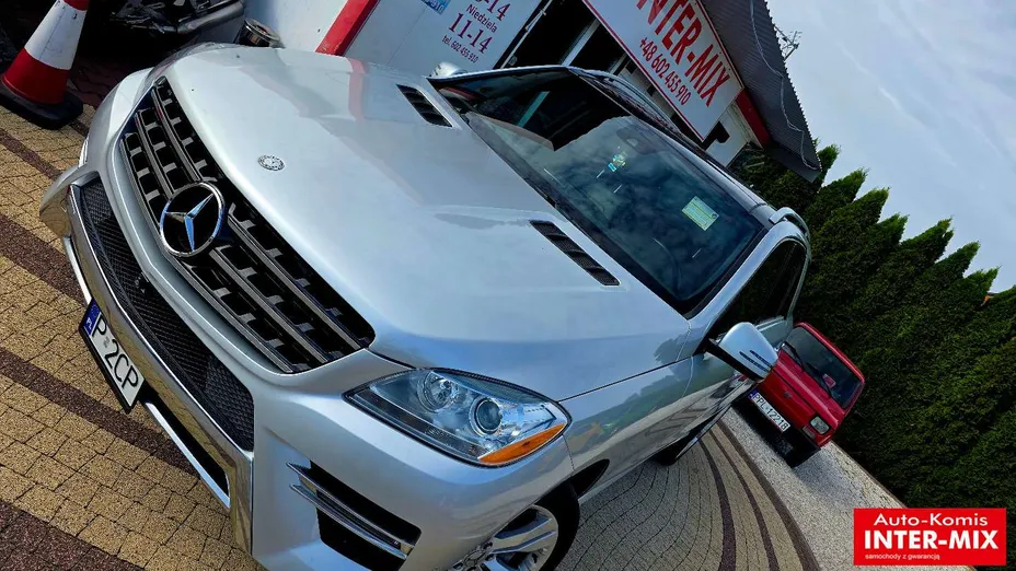 MERCEDES-BENZ ML -