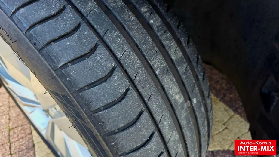 MERCEDES-BENZ ML -