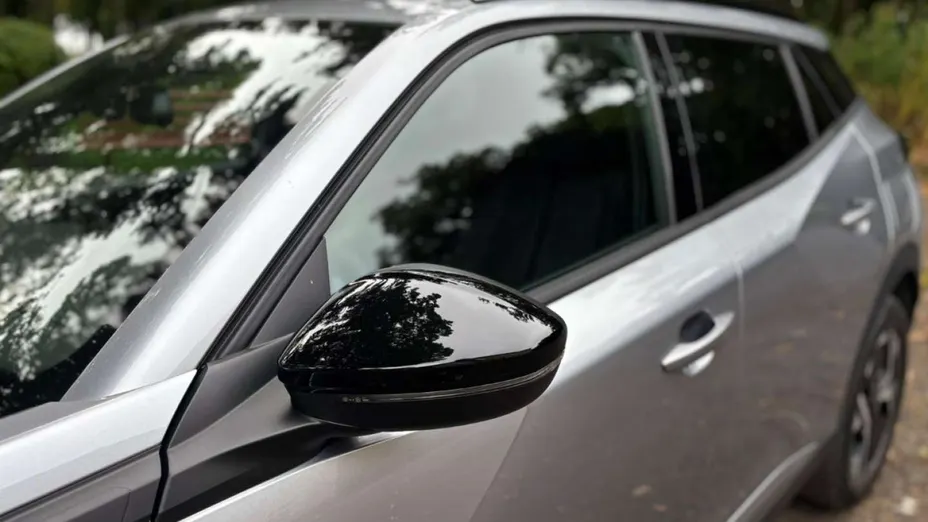 PEUGEOT 2008 -