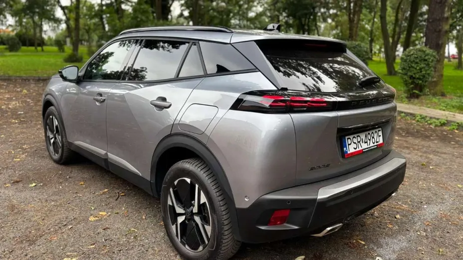 PEUGEOT 2008 -
