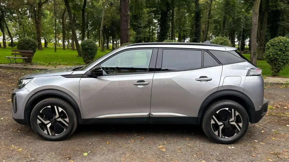 PEUGEOT 2008 -