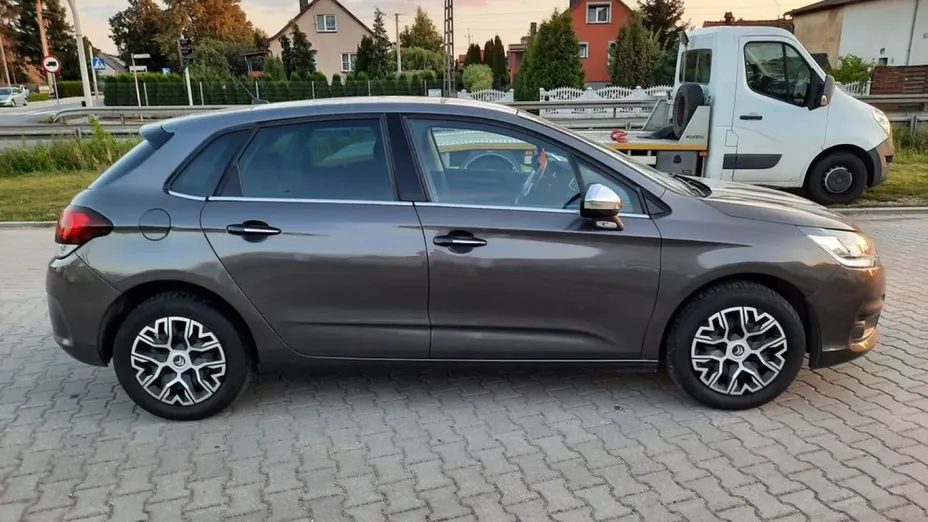 CITROEN C4 -