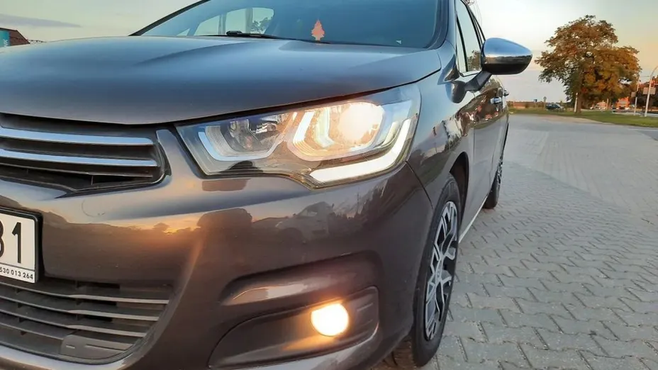 CITROEN C4 -