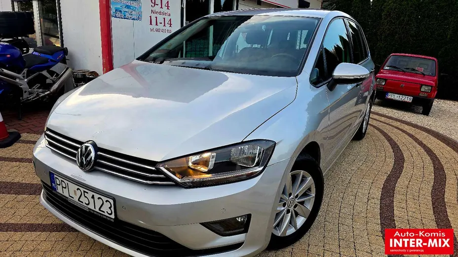 VOLKSWAGEN Golf Sportsvan -